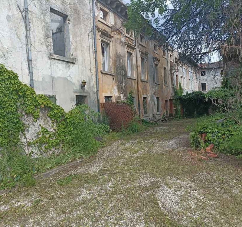 via Gardesane, Verona, Verona, Italia, ,Rustico,Casali e Rustici,via Gardesane,1120