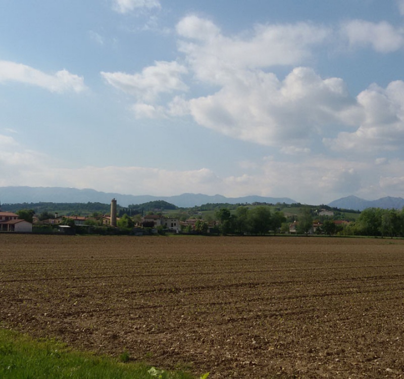 terreno ai piedi delle colline del prosecco