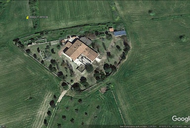 Vista aerea della tenuta  dista meno di 20 km da Alghero e 10  km da Sassari 