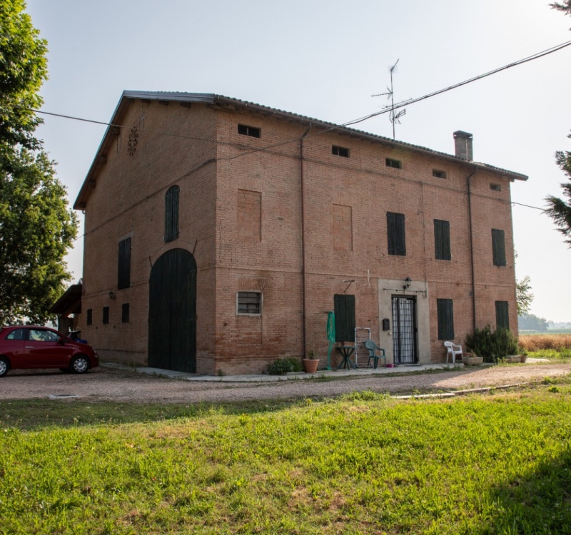 Corpo centrale della tenuta Carpi