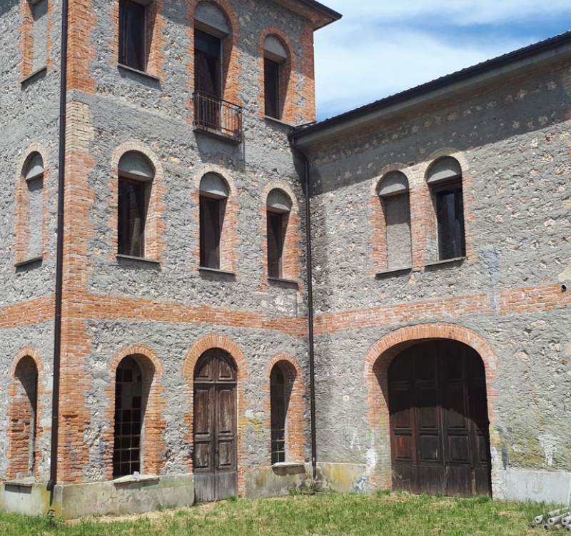 Torre di sinistra Cantina Caragiani Farra di Soligo